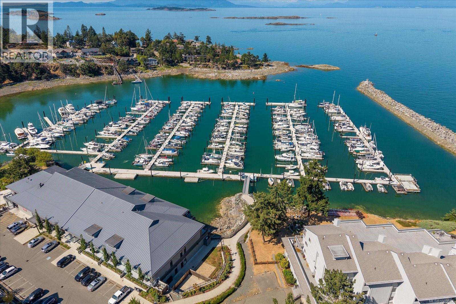 307 3555 Outrigger Rd, Nanoose Bay