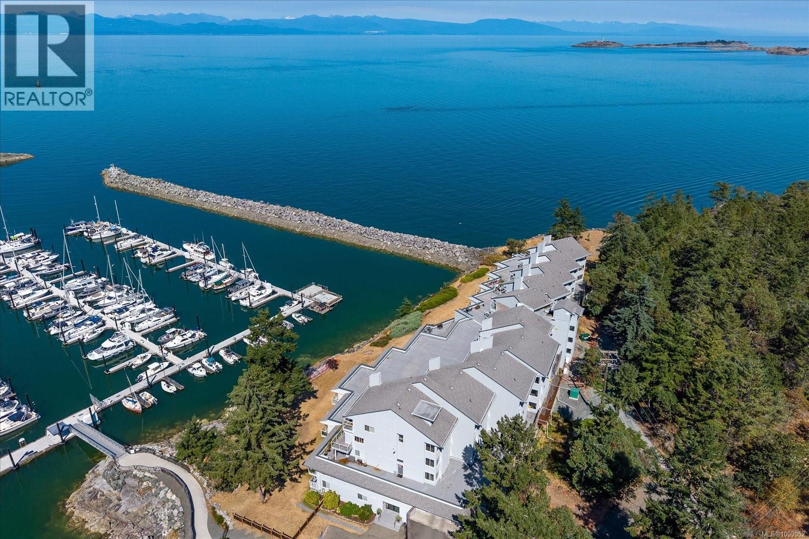 307 3555 Outrigger Rd, Nanoose Bay