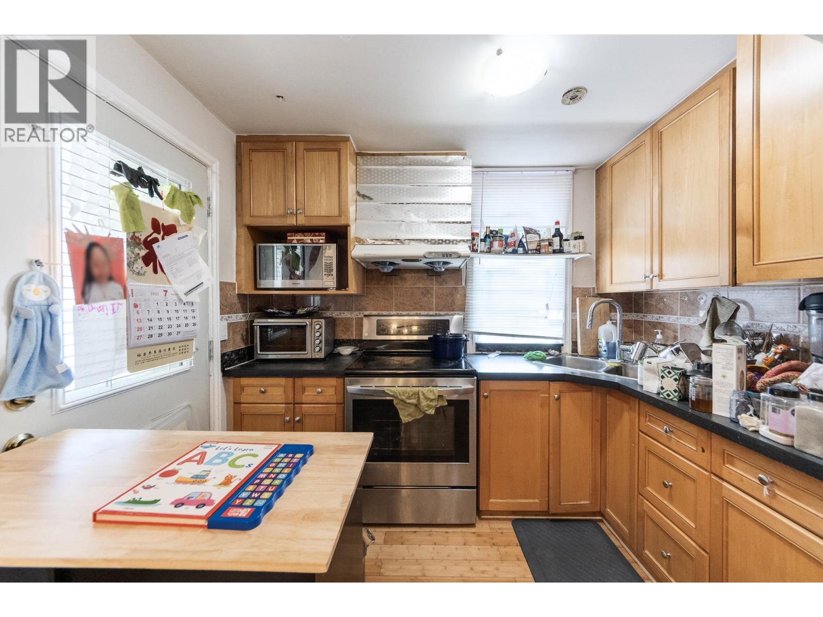 Photo 11 of 4836 Clarendon Street, Vancouver BC