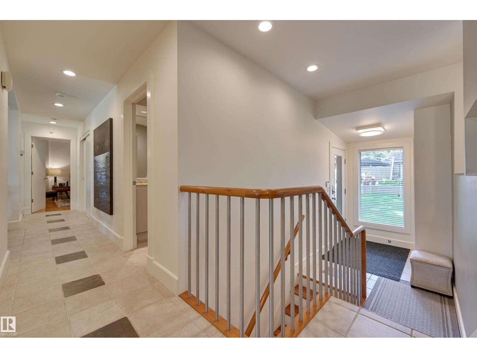 Photo 27 of 8907 Saskatchewan Dr Nw, Edmonton AB