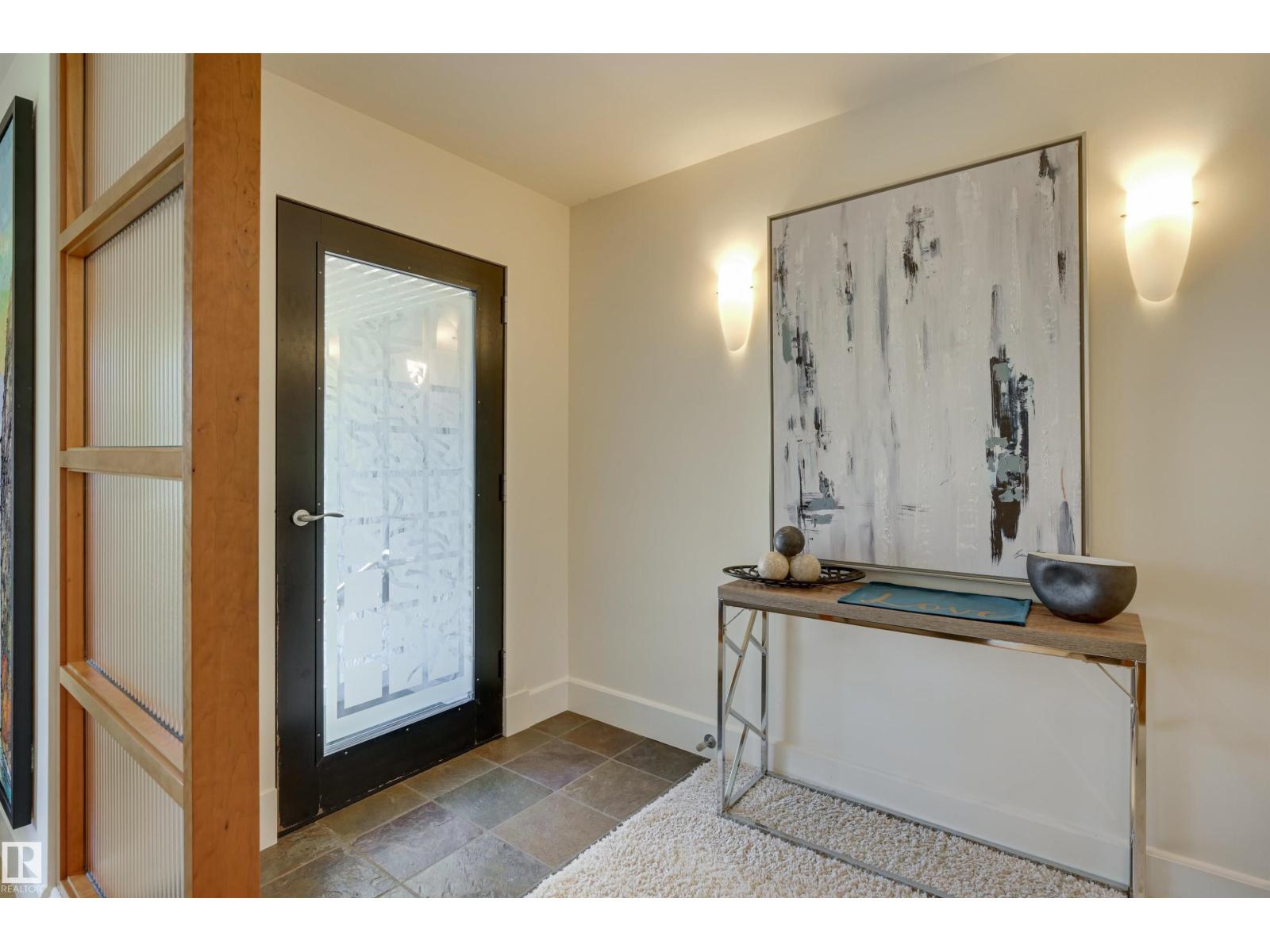 Photo 4 of 8907 Saskatchewan Dr Nw, Edmonton AB