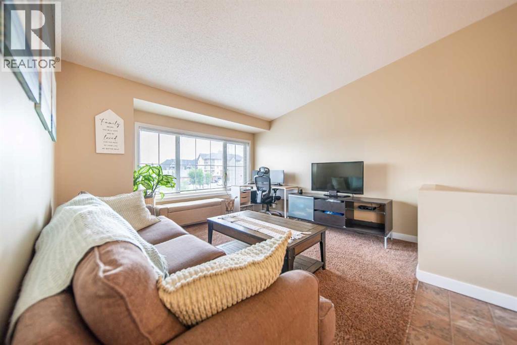 Single Family House for Sale in   Eversyde Boulevard SW Evergreen Calgary 