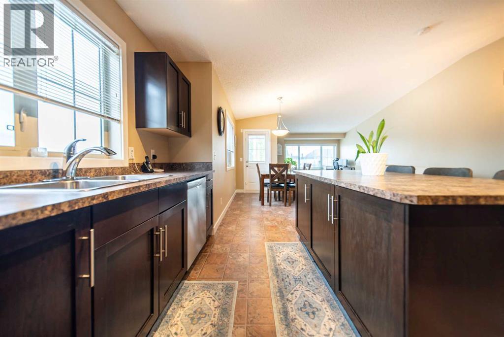 Single Family House for Sale in   Eversyde Boulevard SW Evergreen Calgary 