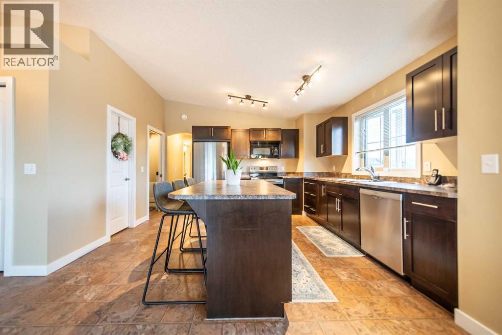 Single Family House for Sale in   Eversyde Boulevard SW Evergreen Calgary 
