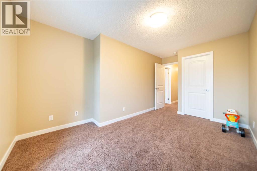 Single Family House for Sale in   Eversyde Boulevard SW Evergreen Calgary 