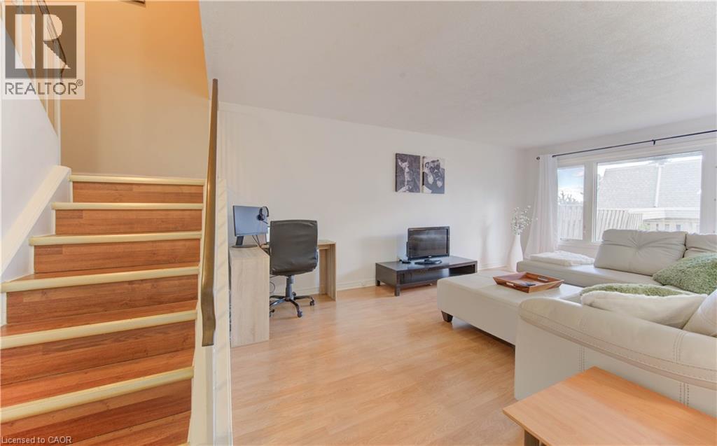 Photo 1 of 14 Williamsburg Road Unit 47, Kitchener ON