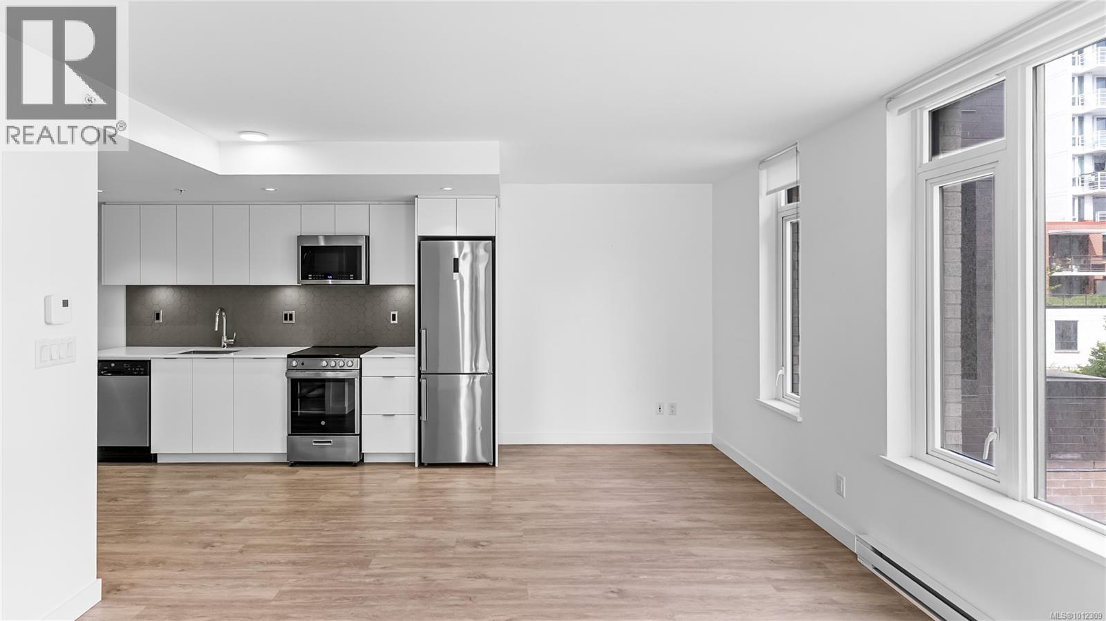 Photo 25 of 302 845 Johnson St, Victoria BC