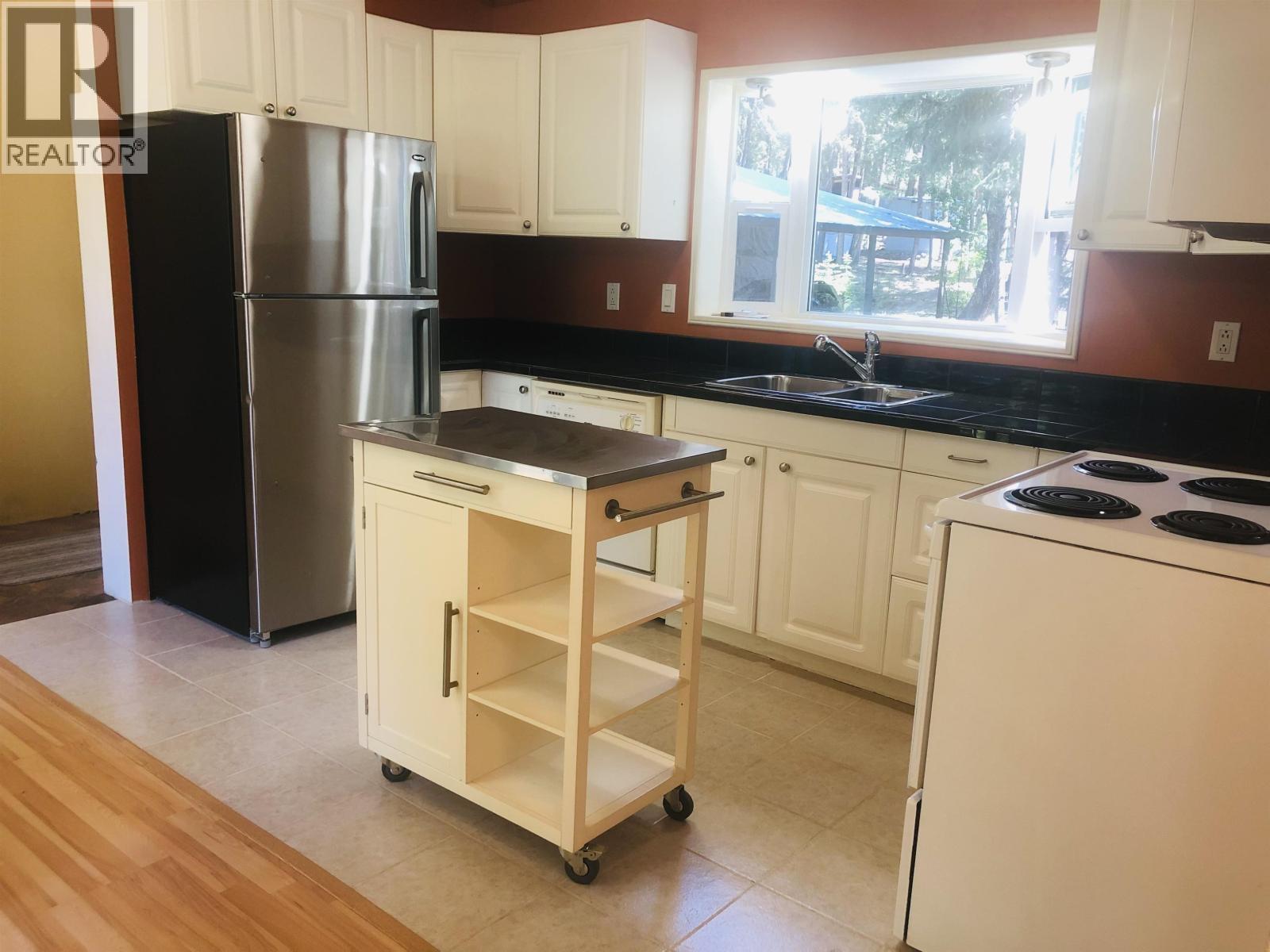 3024 KELDON ROAD, Lac La Hache