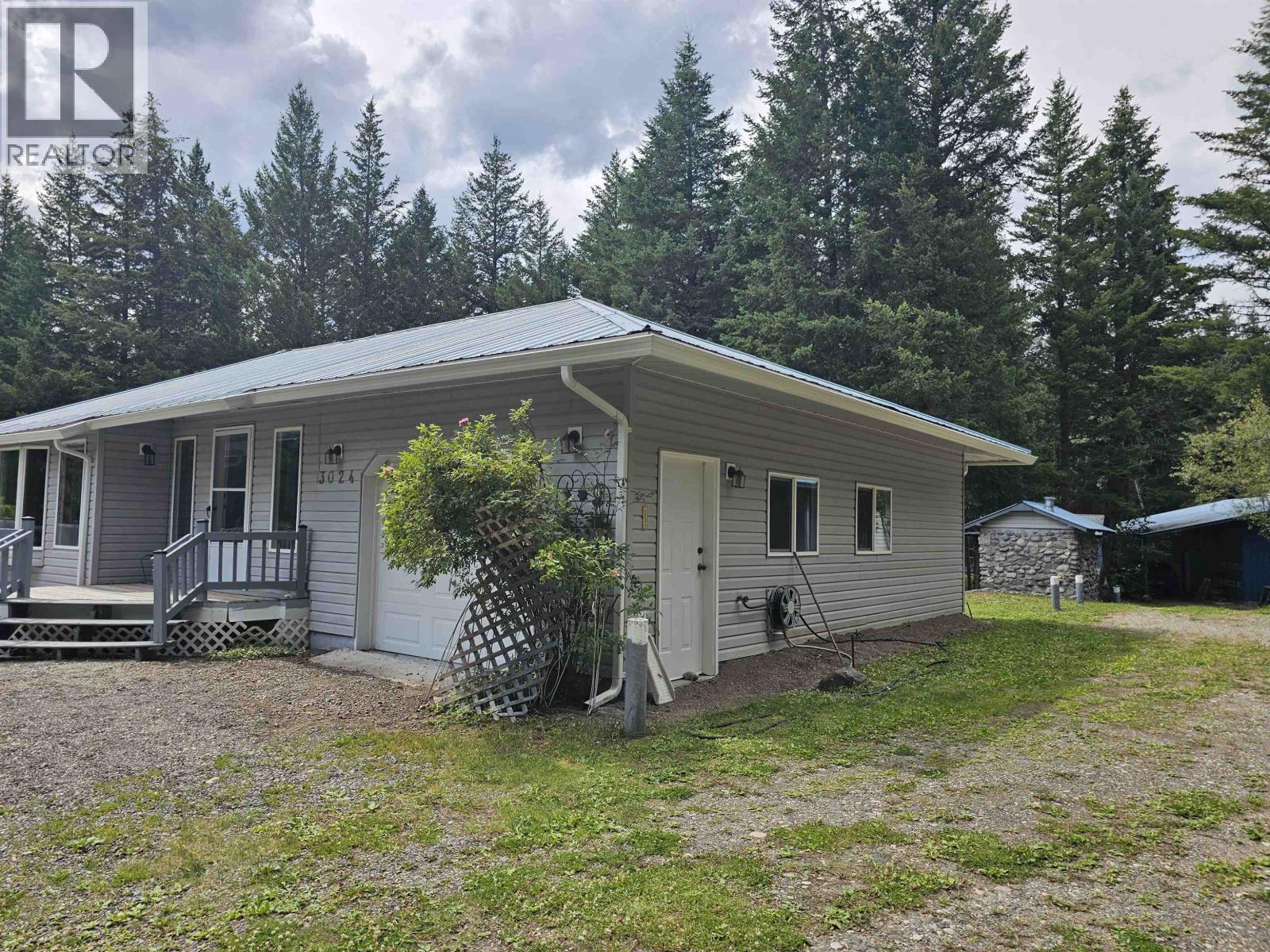 3024 KELDON ROAD, Lac La Hache