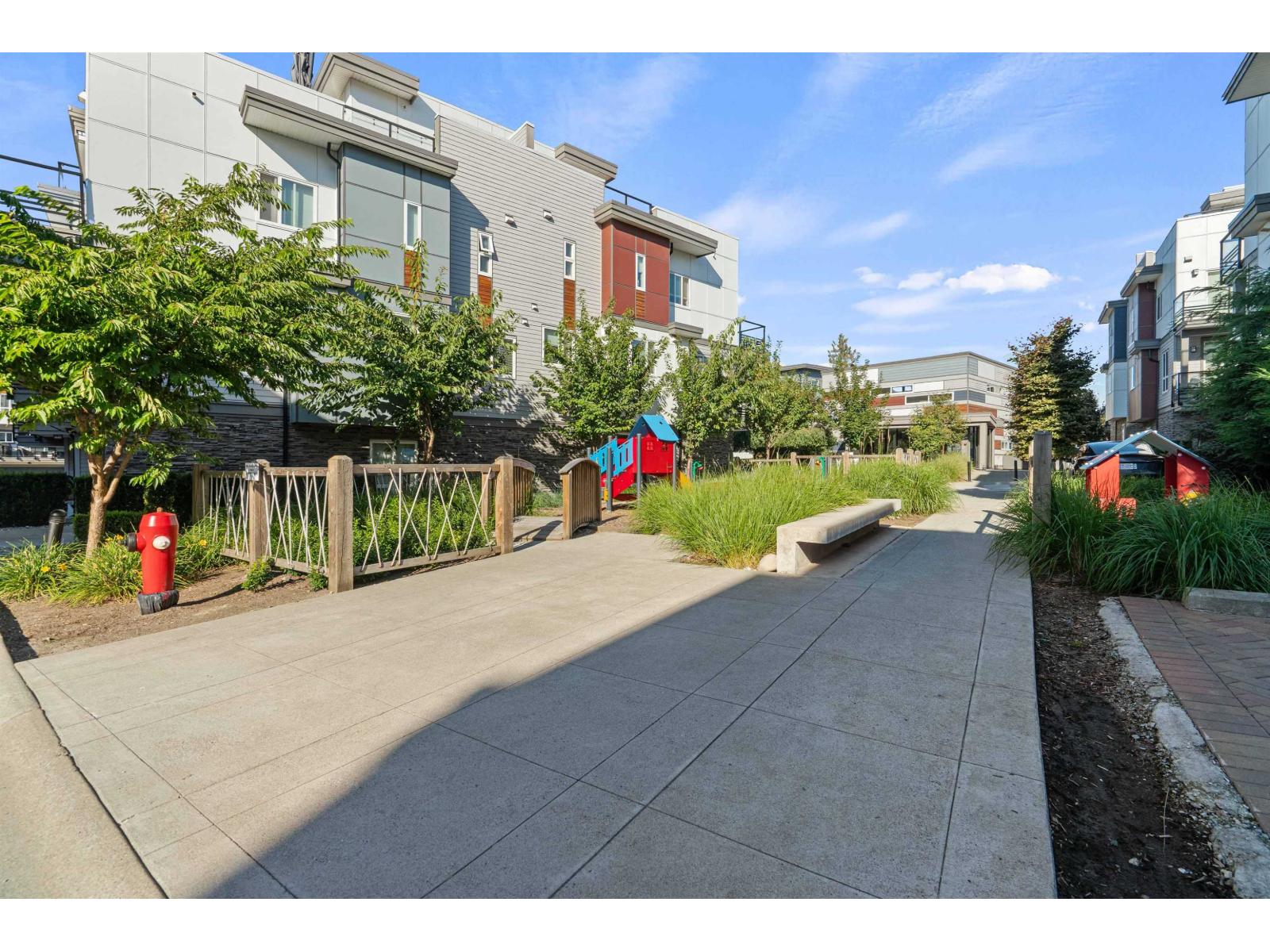 Photo 34 of 99 7947 209 Street, Langley BC
