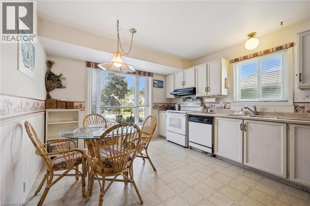 Photo 10 of 282 Westheights Drive, Kitchener ON