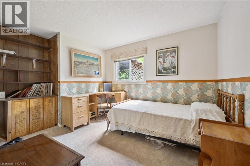 Photo 19 of 282 Westheights Drive, Kitchener ON