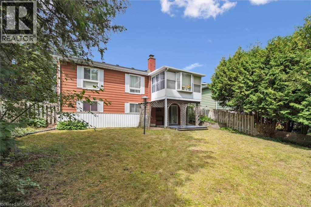 Photo 25 of 282 Westheights Drive, Kitchener ON
