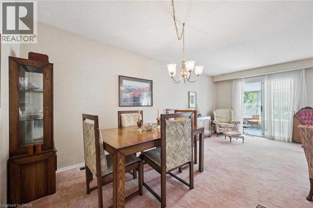 Photo 8 of 282 Westheights Drive, Kitchener ON