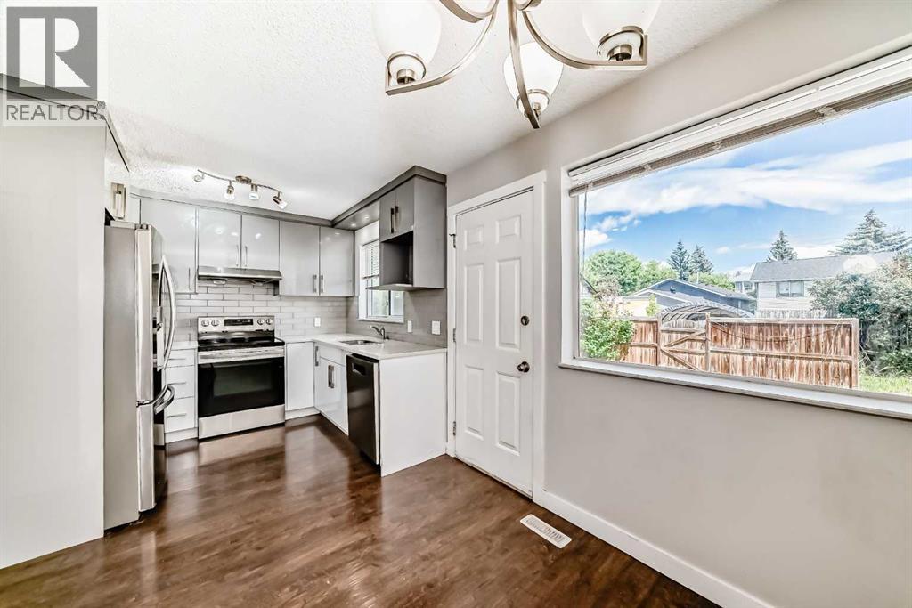 Photo 11 of 42 Martindale Boulevard Ne, Calgary AB