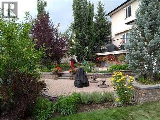 Photo 16 of 146 Scenic View Close Nw, Calgary AB