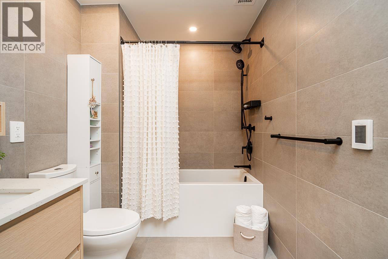 Photo 20 of 202 310 Salter Street, New Westminster BC