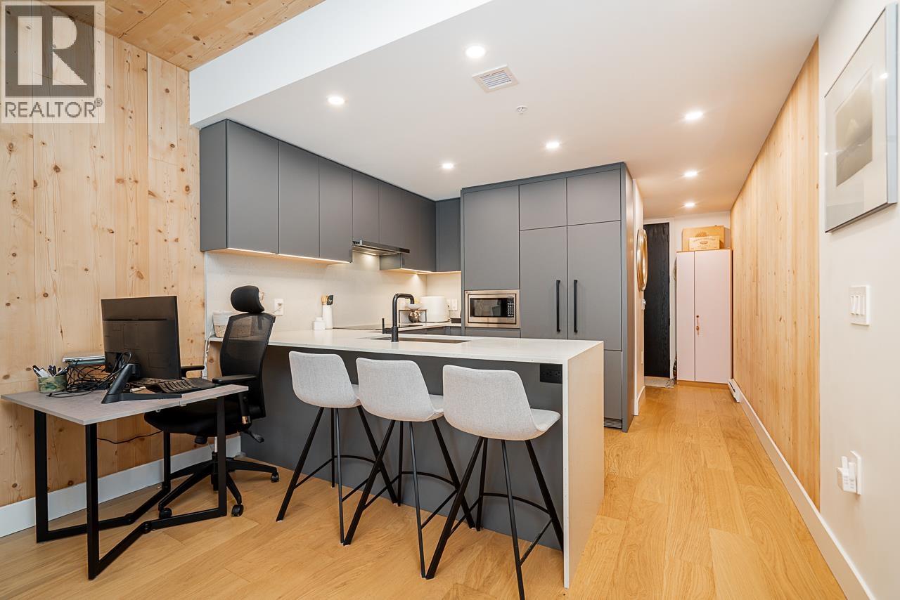 Photo 11 of 202 310 Salter Street, New Westminster BC