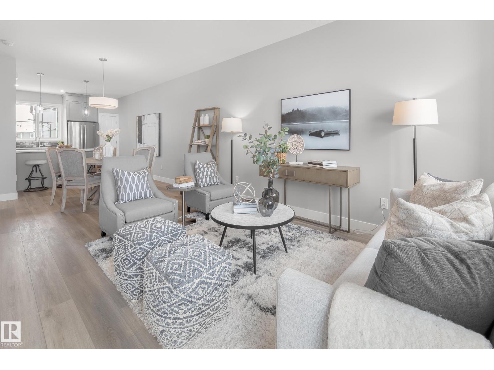 Photo 5 of 6 6905 25 Av Sw, Edmonton AB