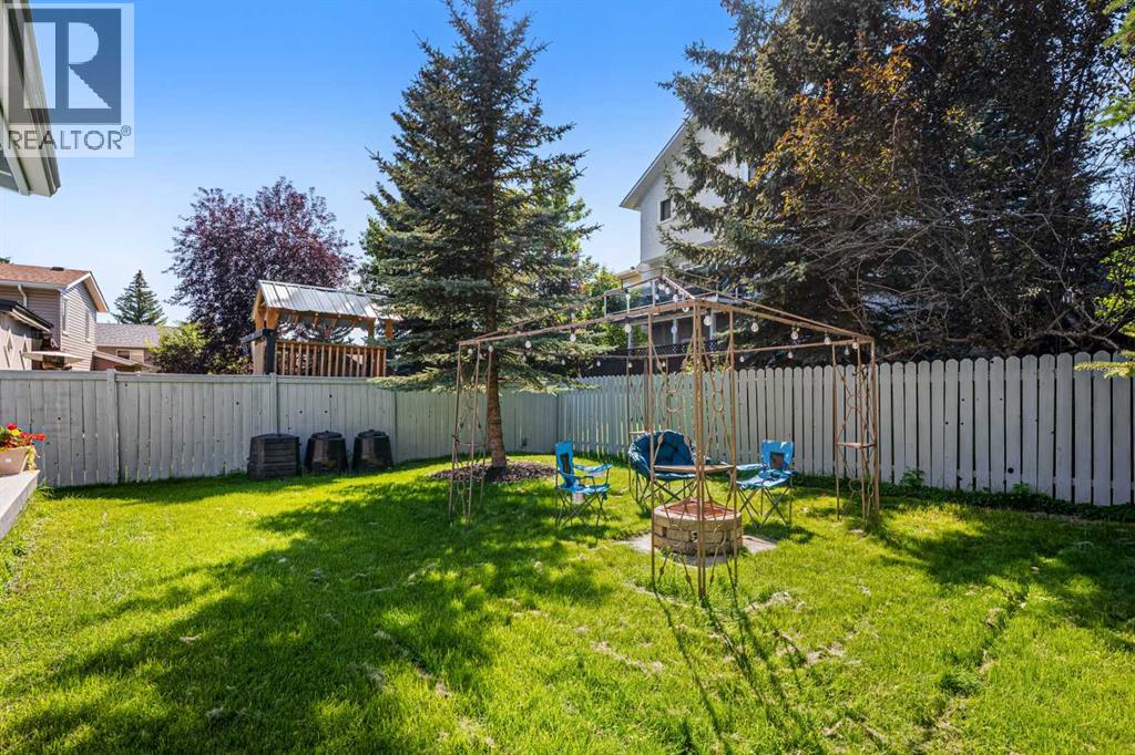 Photo 44 of 74 Sandringham Way Nw, Calgary AB
