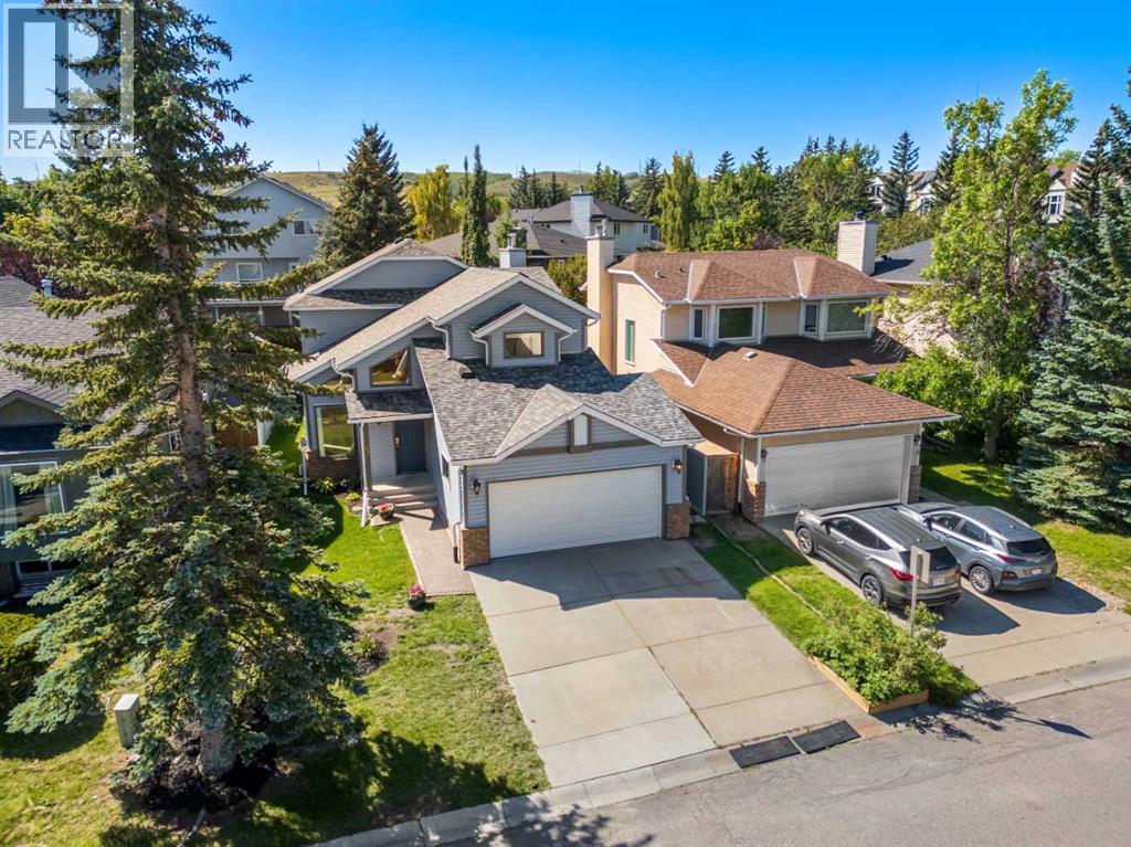 Photo 24 of 74 Sandringham Way Nw, Calgary AB