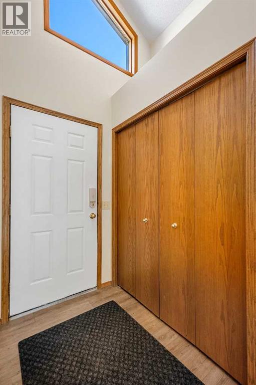 Photo 30 of 74 Sandringham Way Nw, Calgary AB