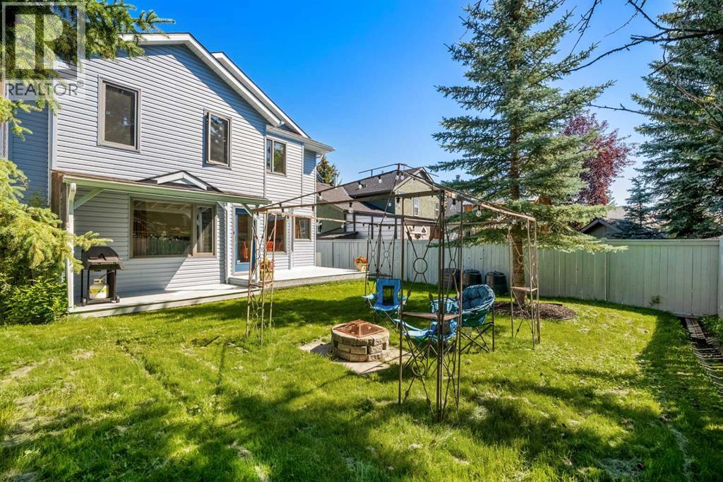 Photo 38 of 74 Sandringham Way Nw, Calgary AB
