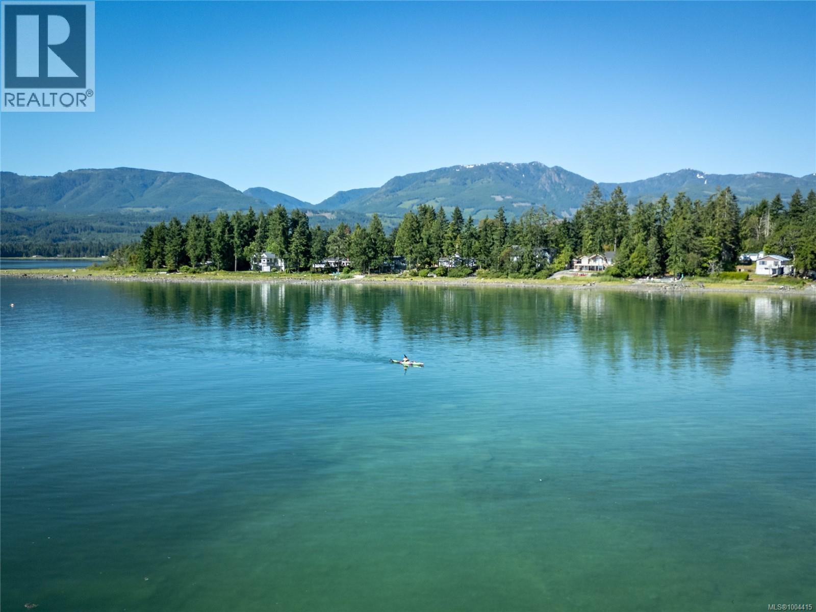 Photo 10 of 176 Baynes Dr, Fanny Bay BC