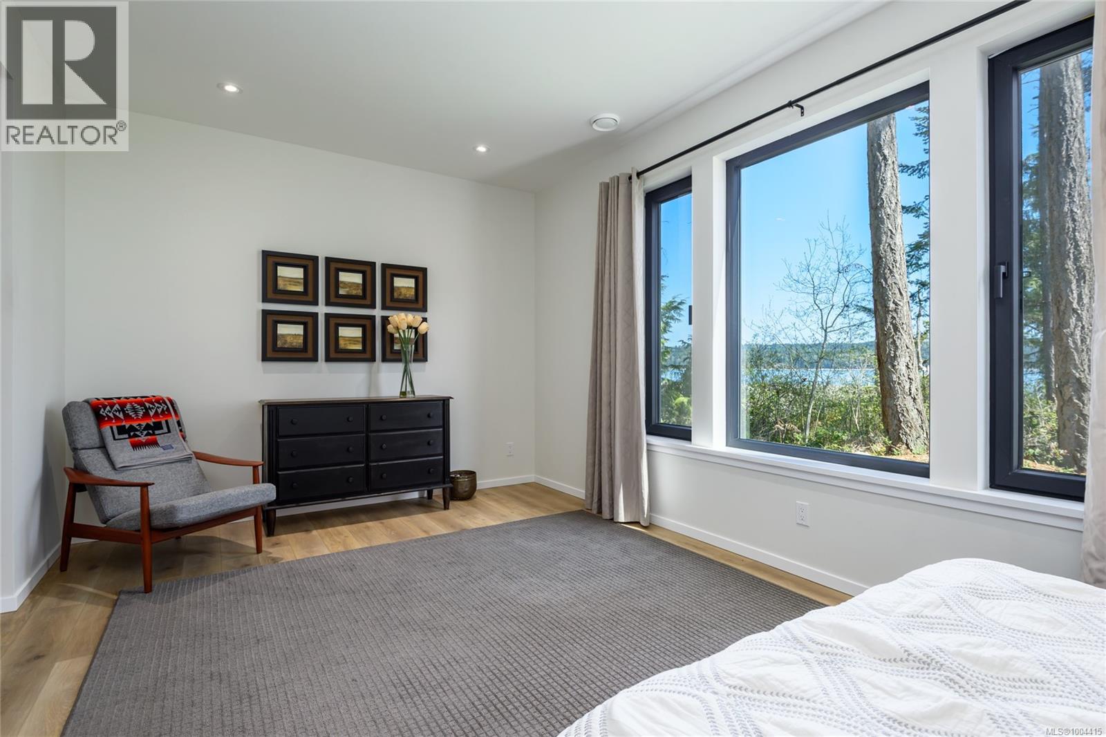 Photo 38 of 176 Baynes Dr, Fanny Bay BC