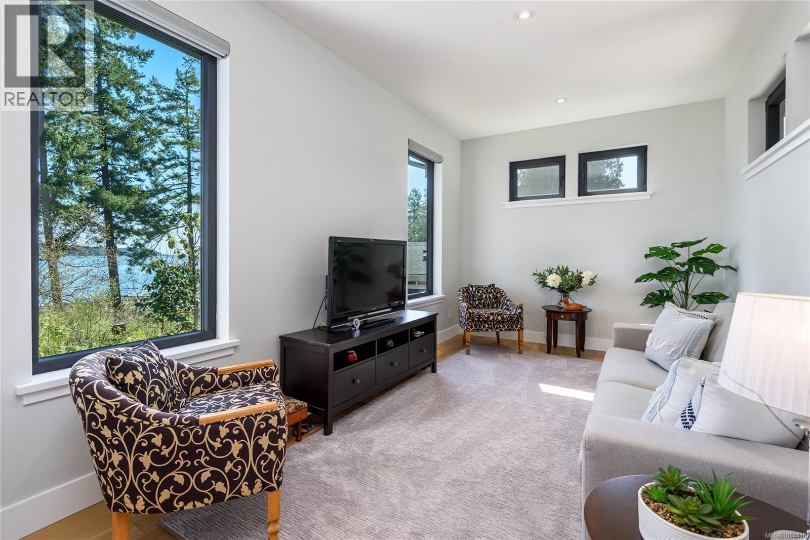 Photo 49 of 176 Baynes Dr, Fanny Bay BC