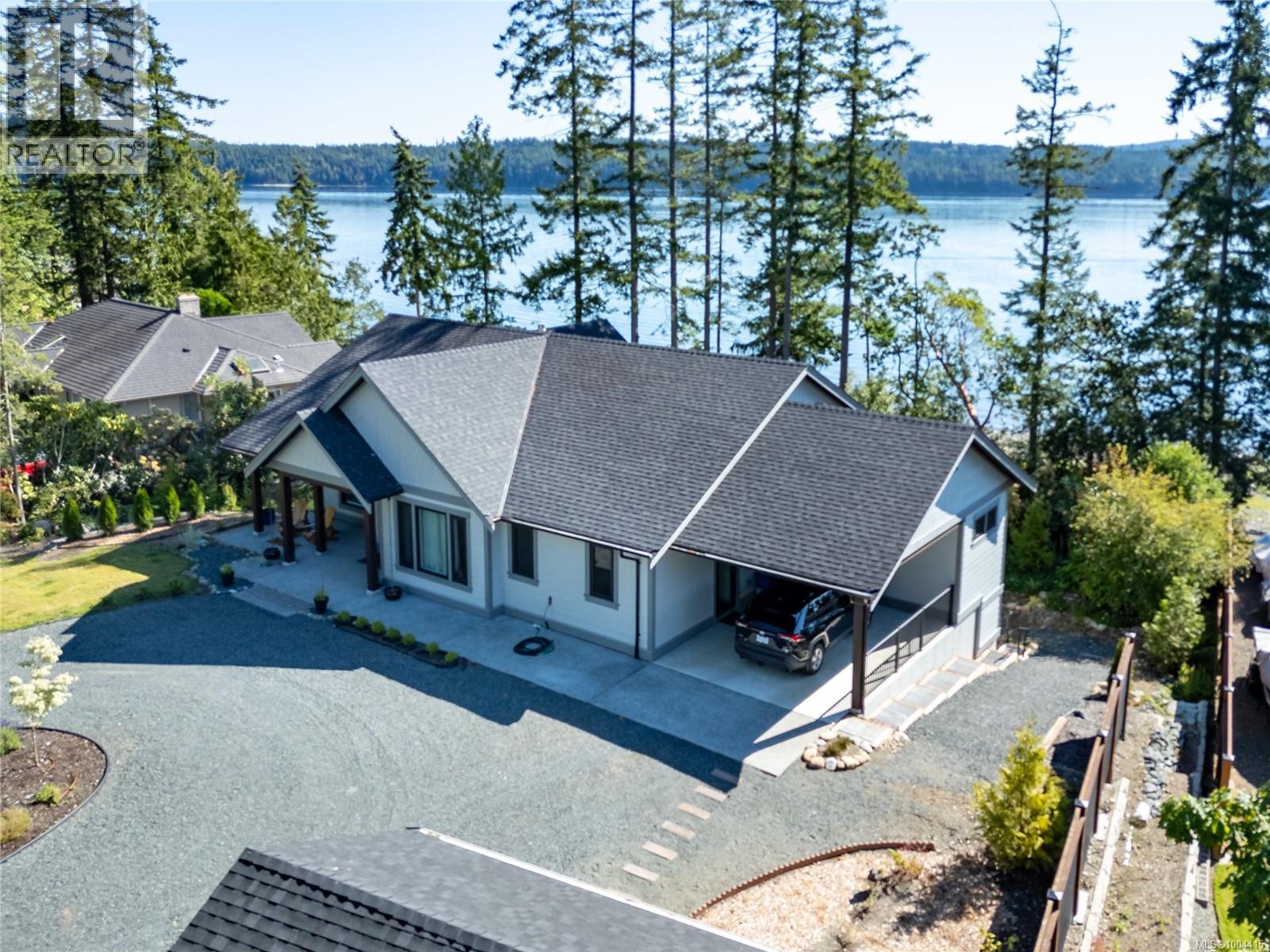 Photo 41 of 176 Baynes Dr, Fanny Bay BC