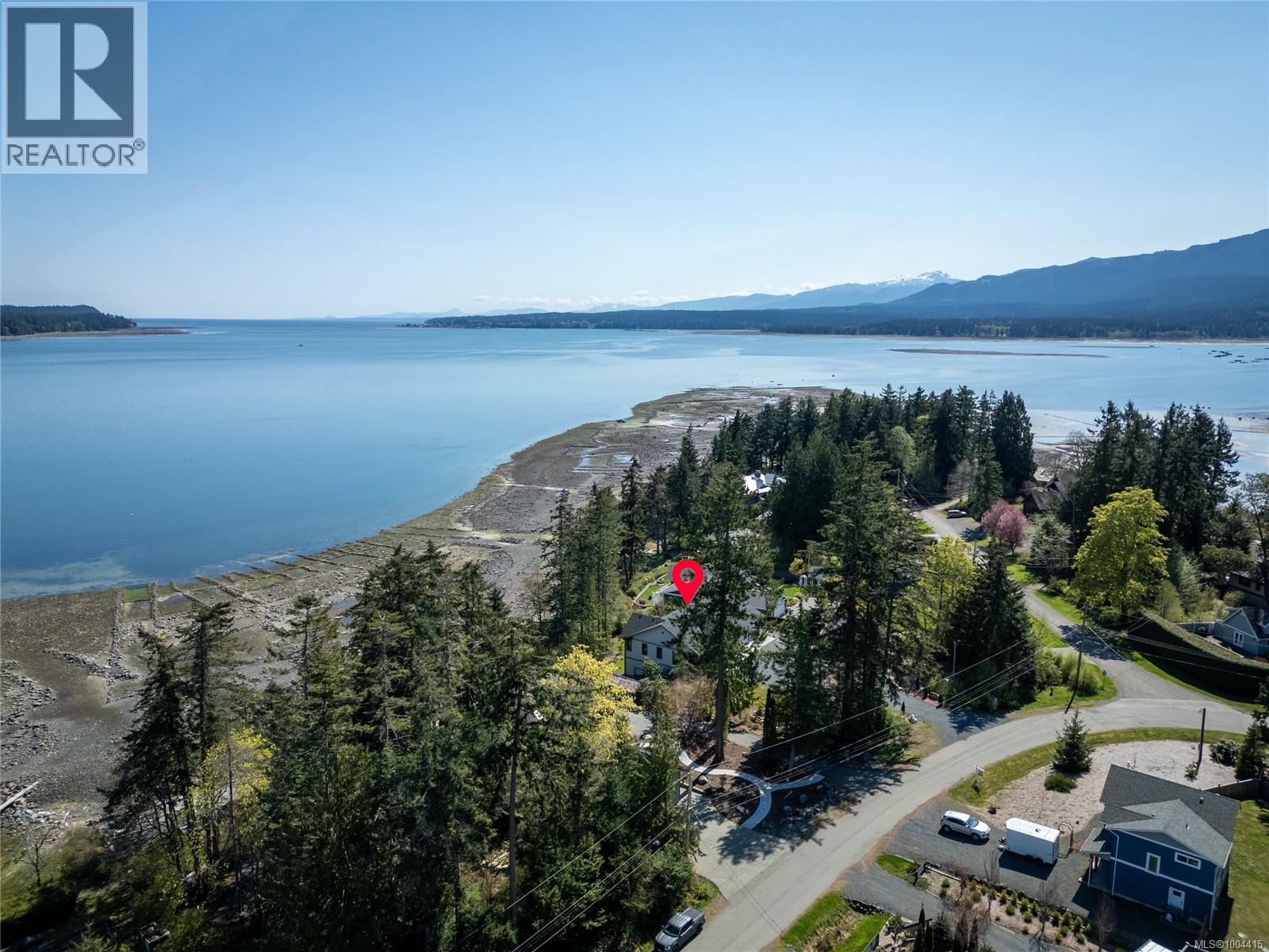 Photo 25 of 176 Baynes Dr, Fanny Bay BC