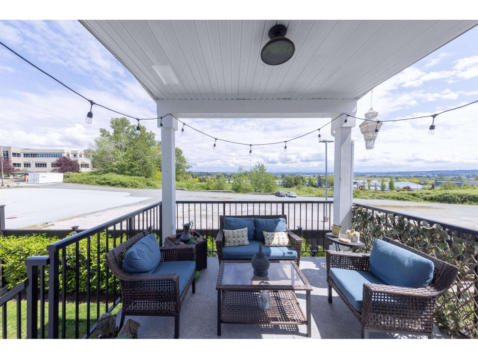 Photo 25 of 15 5528 148 Street, Surrey BC