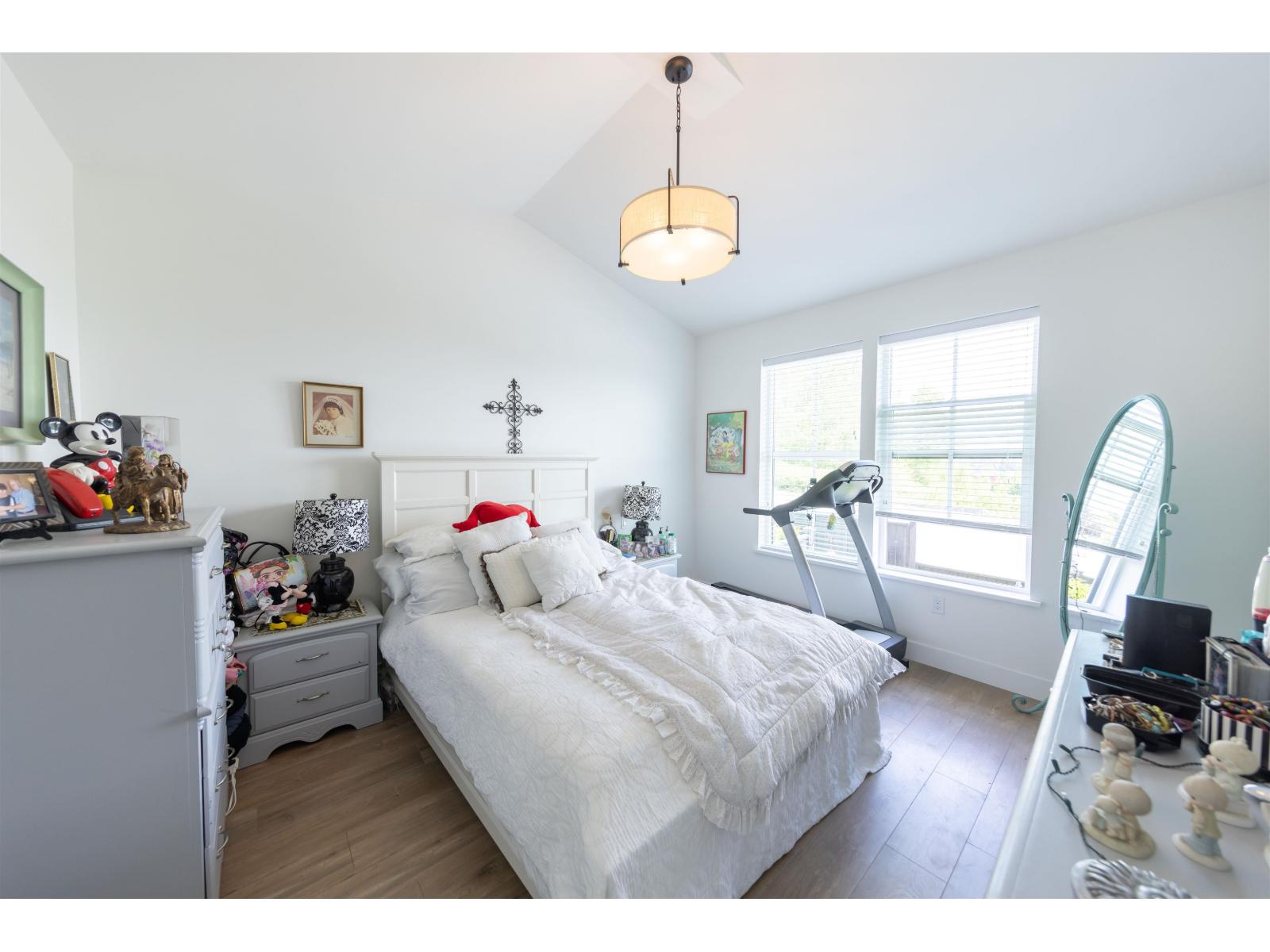 Photo 21 of 15 5528 148 Street, Surrey BC