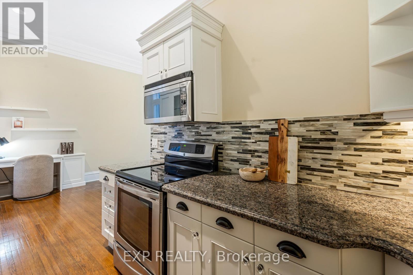 Photo 2 of 2 46 Herkimer Street, Hamilton ON