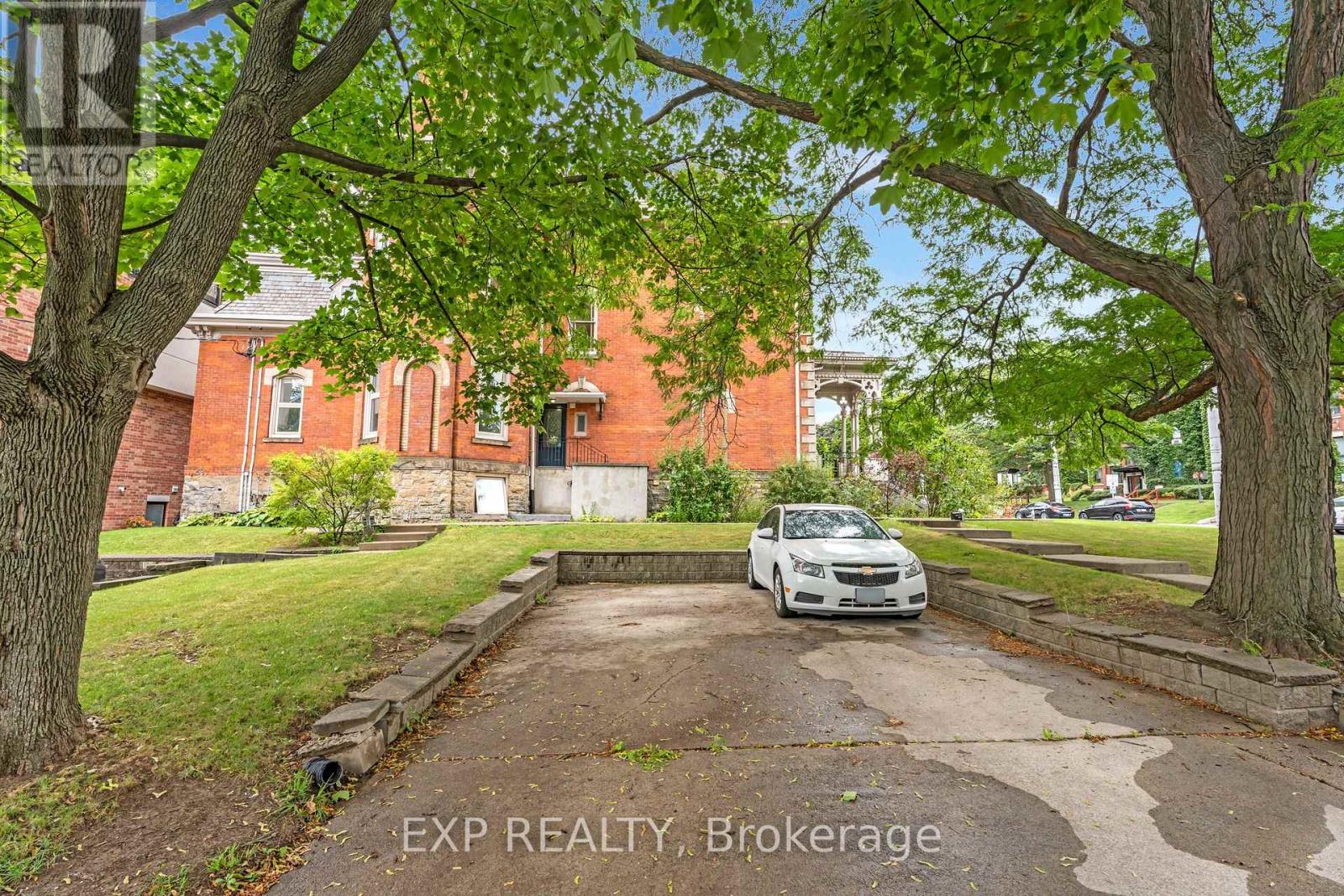 Photo 22 of 2 46 Herkimer Street, Hamilton ON