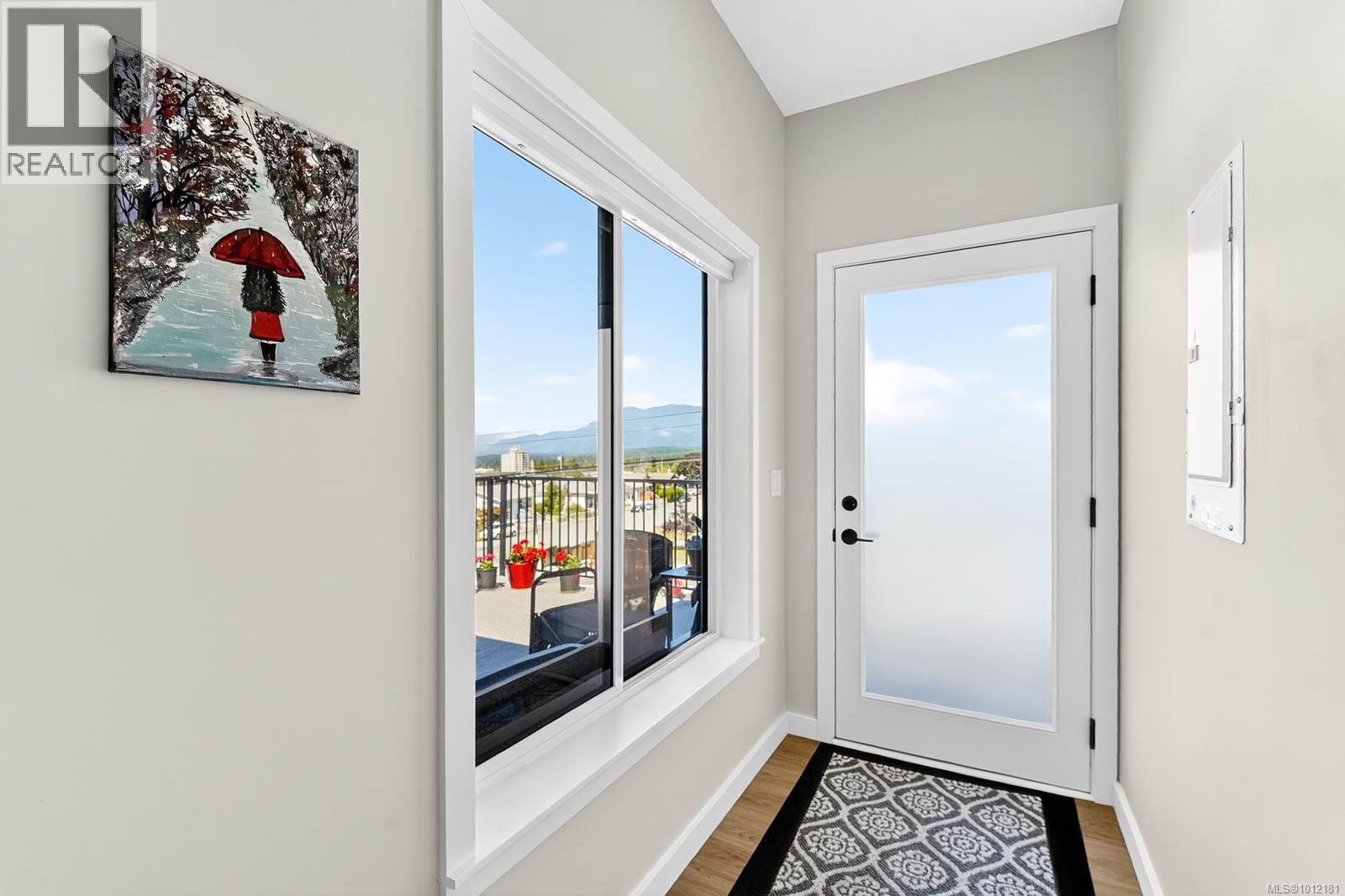102C 3800 Burde St, Port Alberni