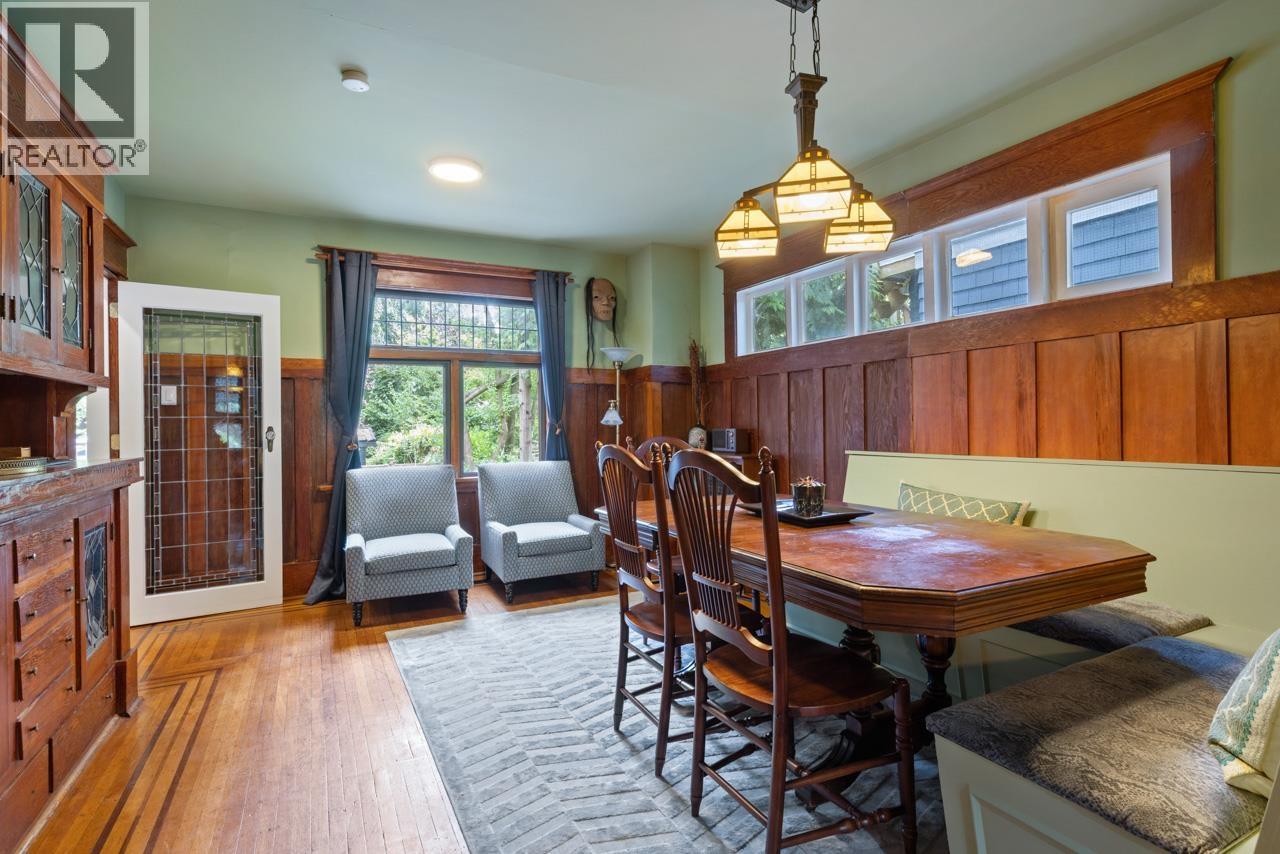 Photo 11 of 2220 Stephens Street, Vancouver BC