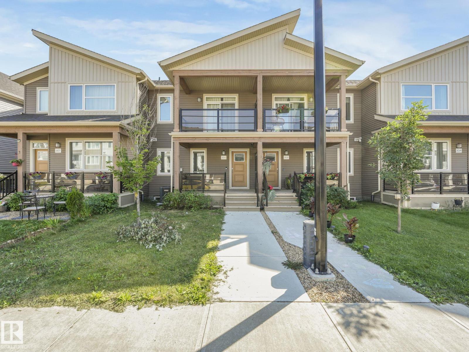 Photo 23 of 20241 15 A Av Nw Nw, Edmonton AB