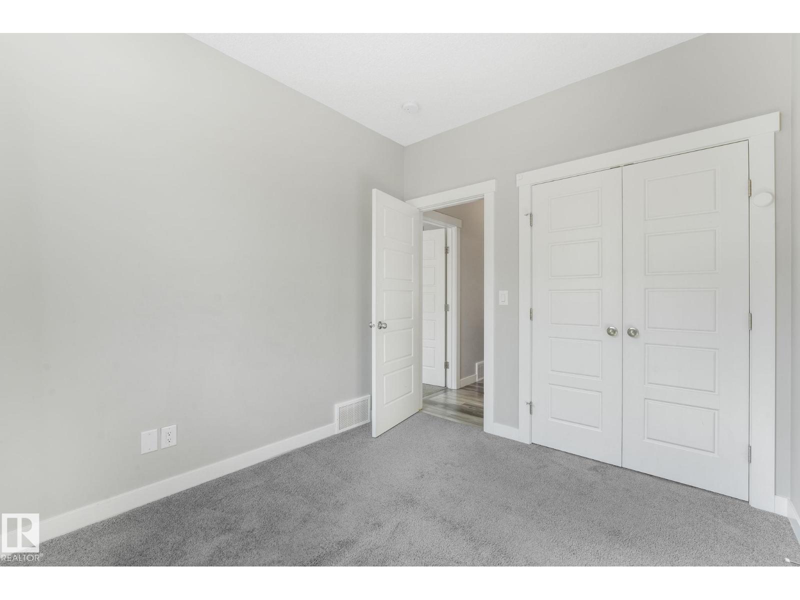 Photo 46 of 20241 15 A Av Nw Nw, Edmonton AB