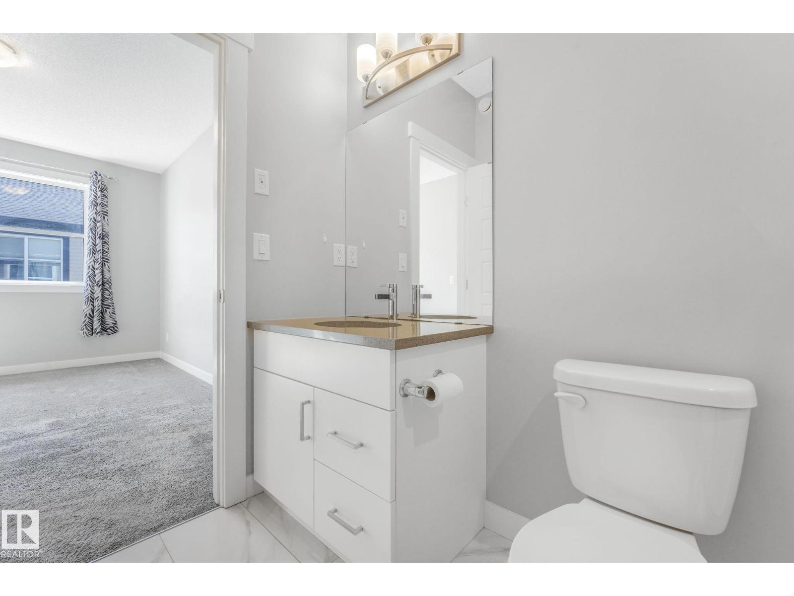 Photo 53 of 20241 15 A Av Nw Nw, Edmonton AB
