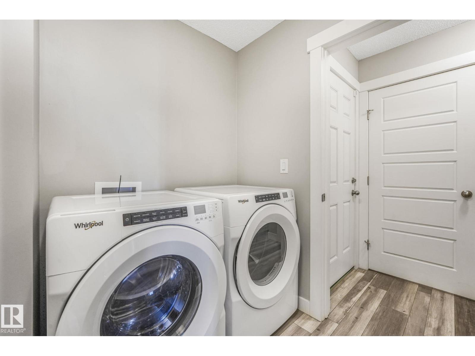 Photo 61 of 20241 15 A Av Nw Nw, Edmonton AB
