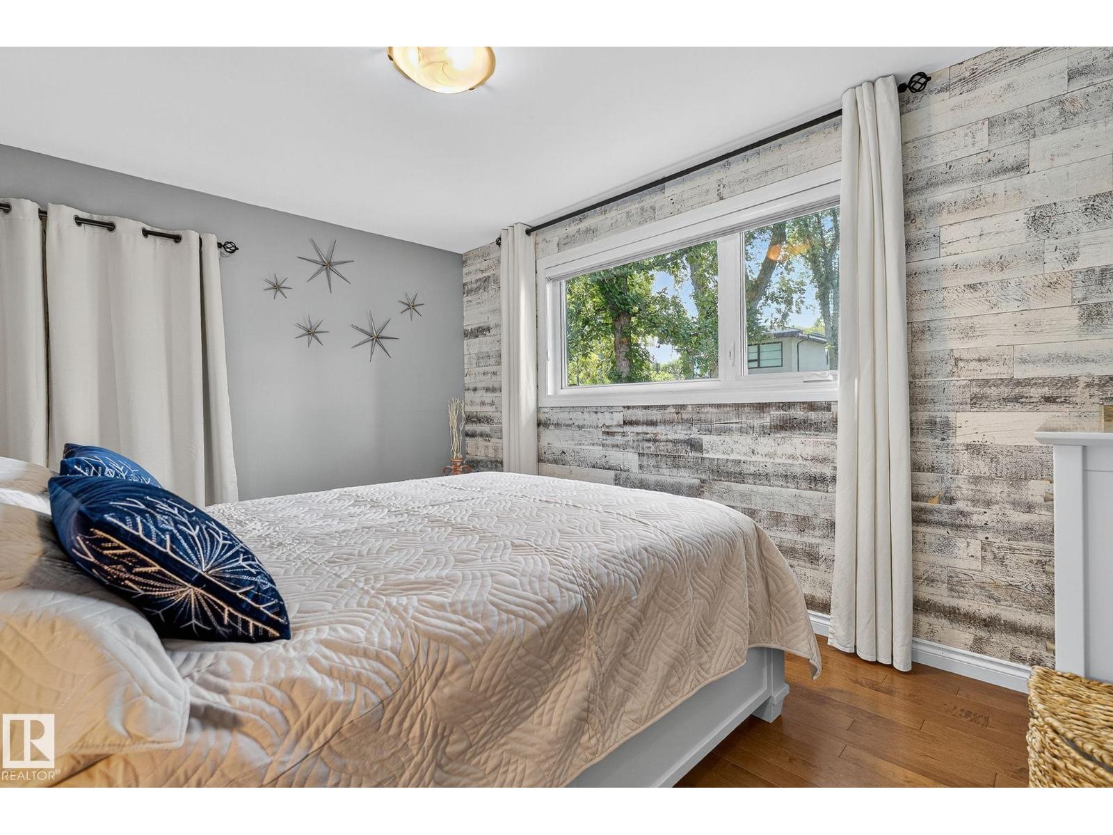 Photo 26 of 14808 93 Av Nw, Edmonton AB