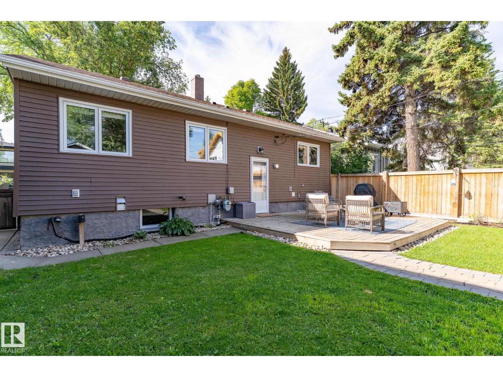 Photo 42 of 14808 93 Av Nw, Edmonton AB