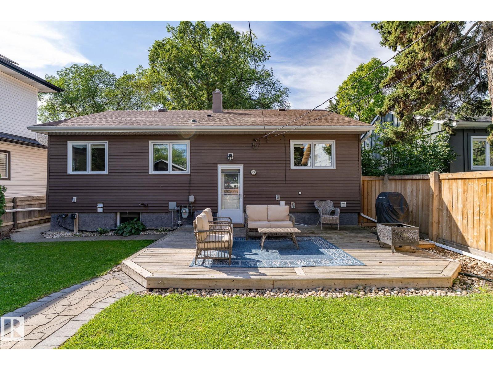 Photo 43 of 14808 93 Av Nw, Edmonton AB