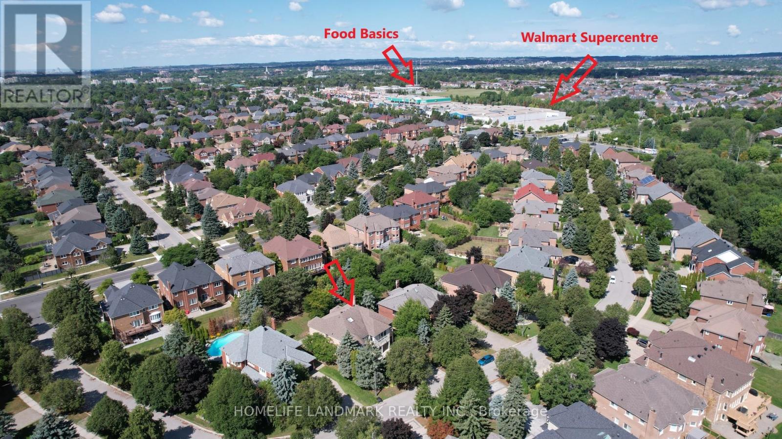 Photo 49 of 16 Crescentview Road, Richmond Hill ON