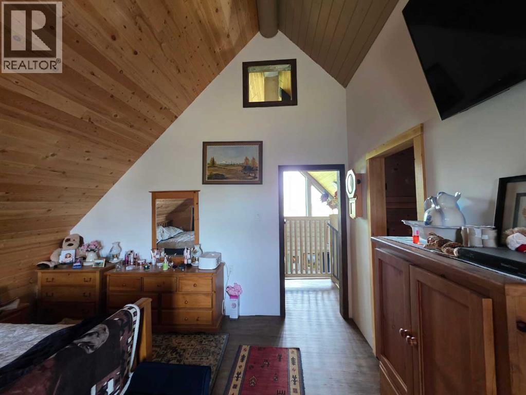 Photo 8 of 262071 Twp Rd 142, Rural Willow Creek No 26 Md Of AB