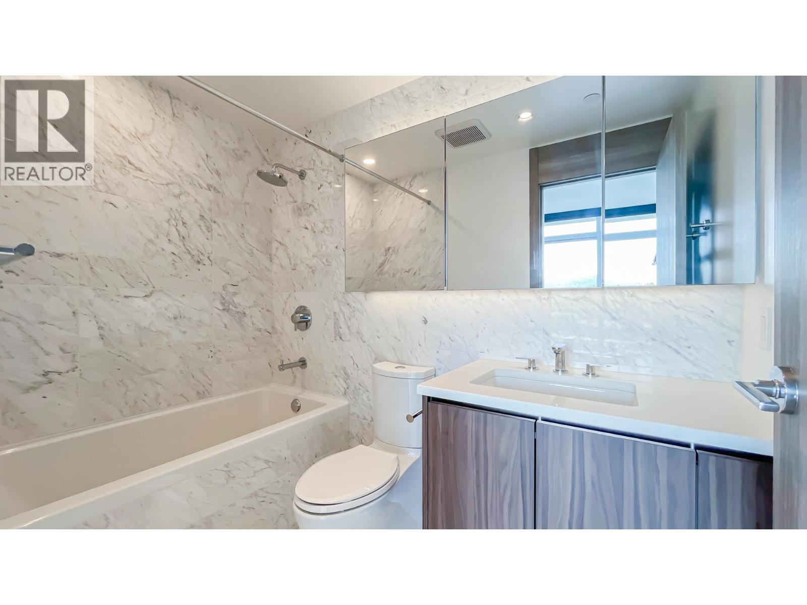 Photo 12 of 1106 4720 Lougheed Highway, Burnaby BC