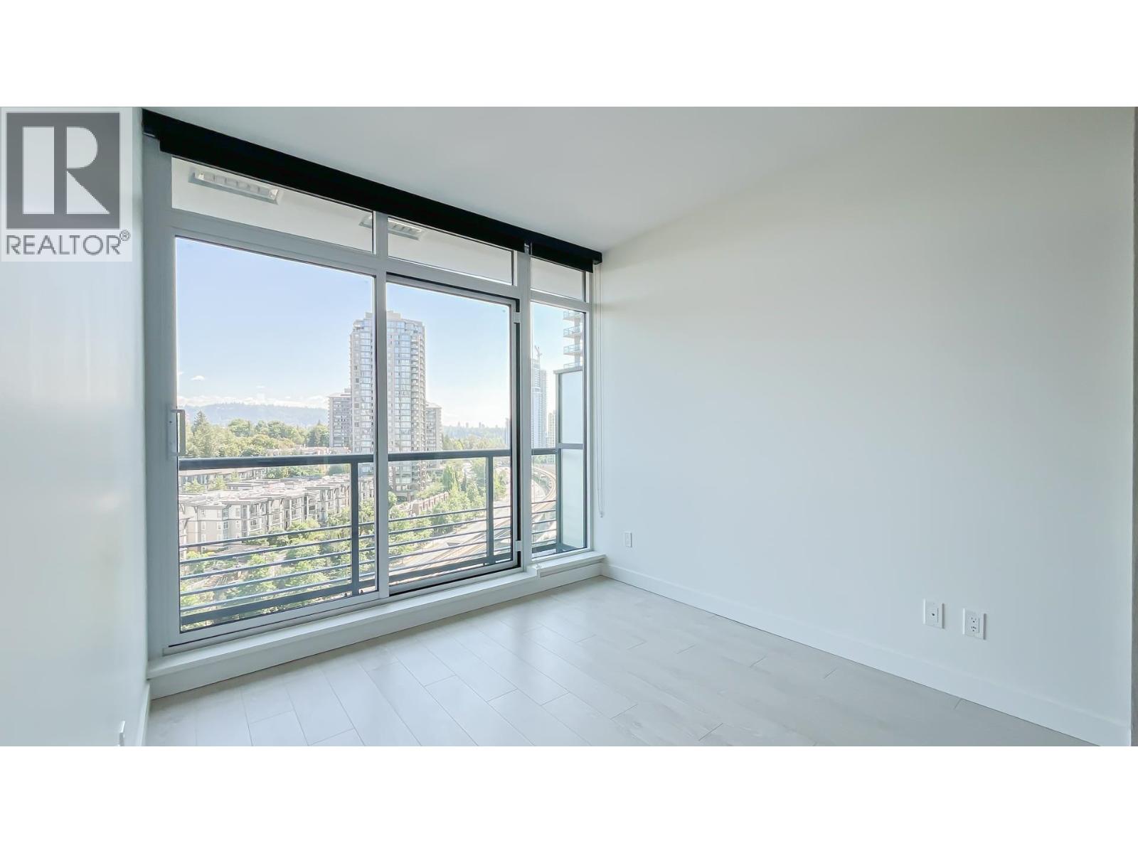 Photo 11 of 1106 4720 Lougheed Highway, Burnaby BC