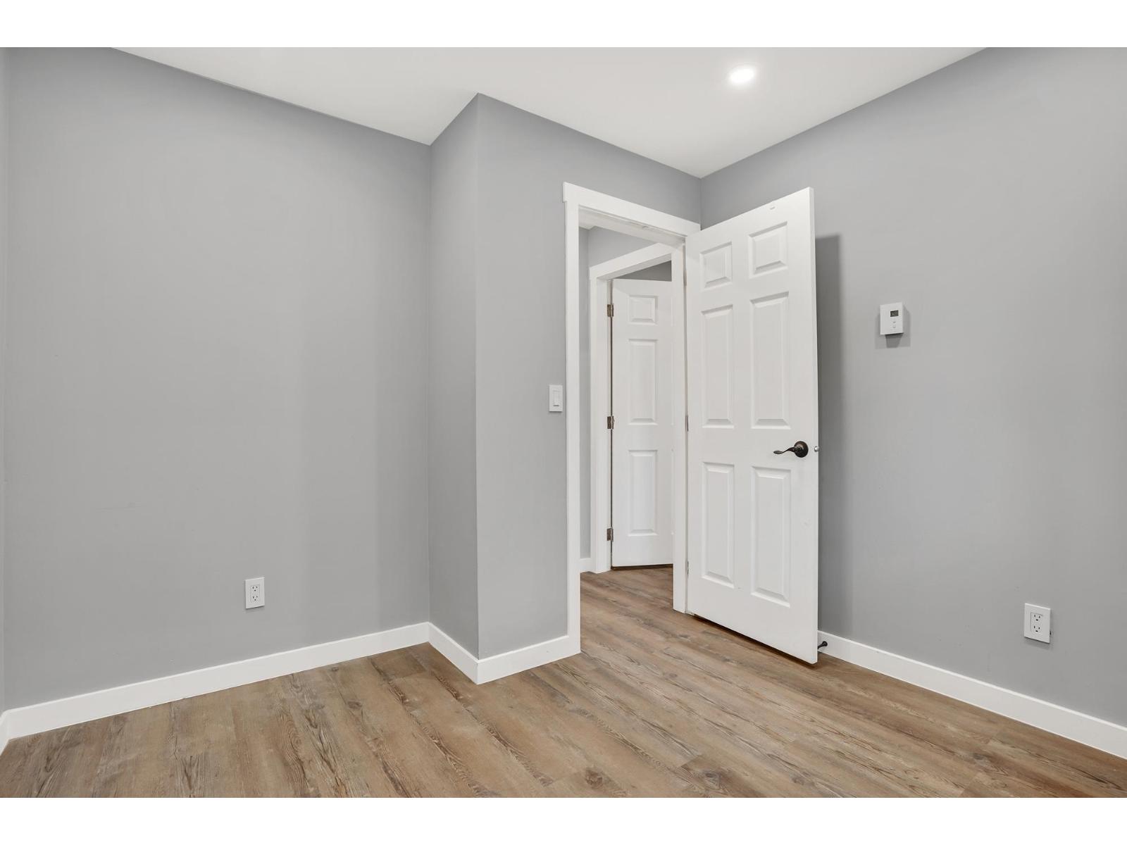 Photo 17 of 49 3087 Immel Street, Abbotsford BC